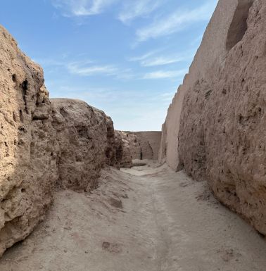 A passageway in Kyzyl Kala.