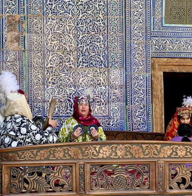 These women played traditional instruments and sang about Khiva's attractions.