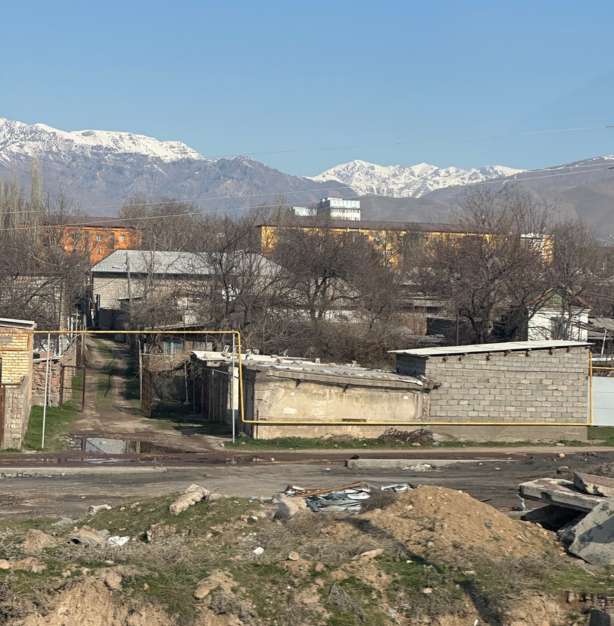 Our train to Kokand stopped at the little town of Angren