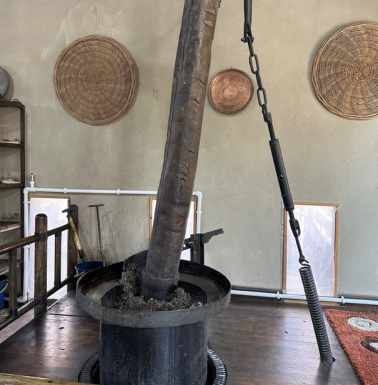 The boiled mass is pulverized.