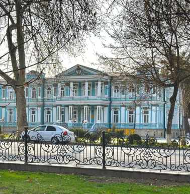 The old Russian-Chinese Bank building, 1896, one of the nicest along University Blvd.