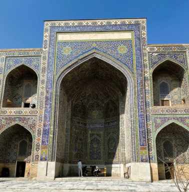 Ulugh Beg madrassa courtyard and iwan.